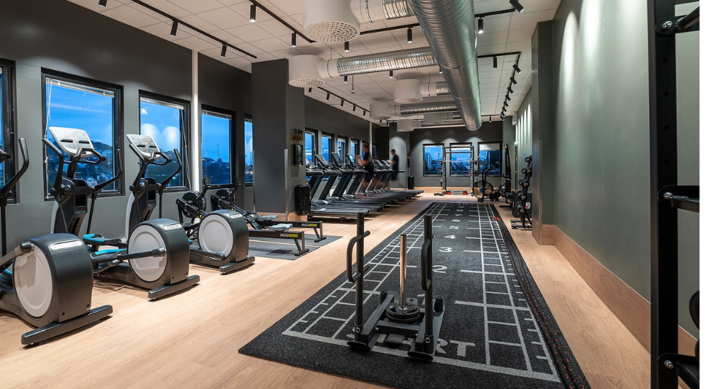 Sports club gym with Runway sprint track